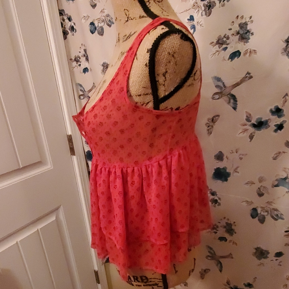 Beautiful top! - Picture 5 of 6